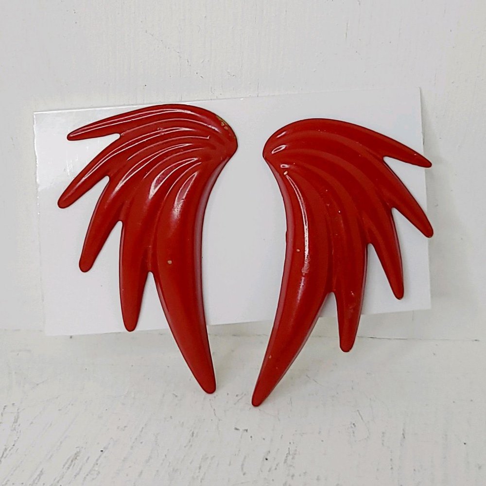 **SALE** 3/20.00, Vintage Red Wing Earrings, Metal, Goth, Rockabilly, 80s, 2"